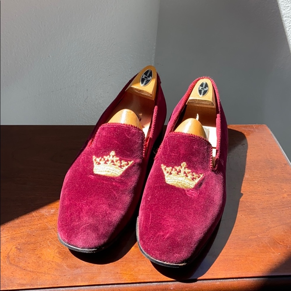 Sovereign Crown Velvet Loafer